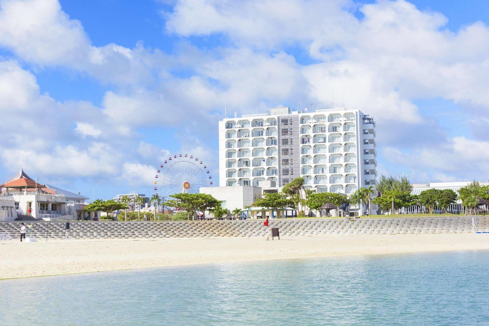 Condominium Hotel Monpa Chatan Eksteriør billede