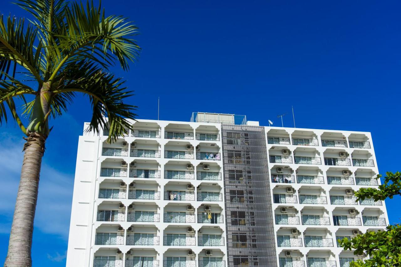 Condominium Hotel Monpa Chatan Eksteriør billede